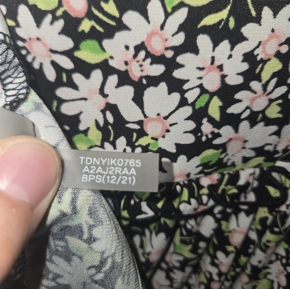 Tommy Hilfiger Floral Tiered Dress Size 10 - Picture 11 of 16